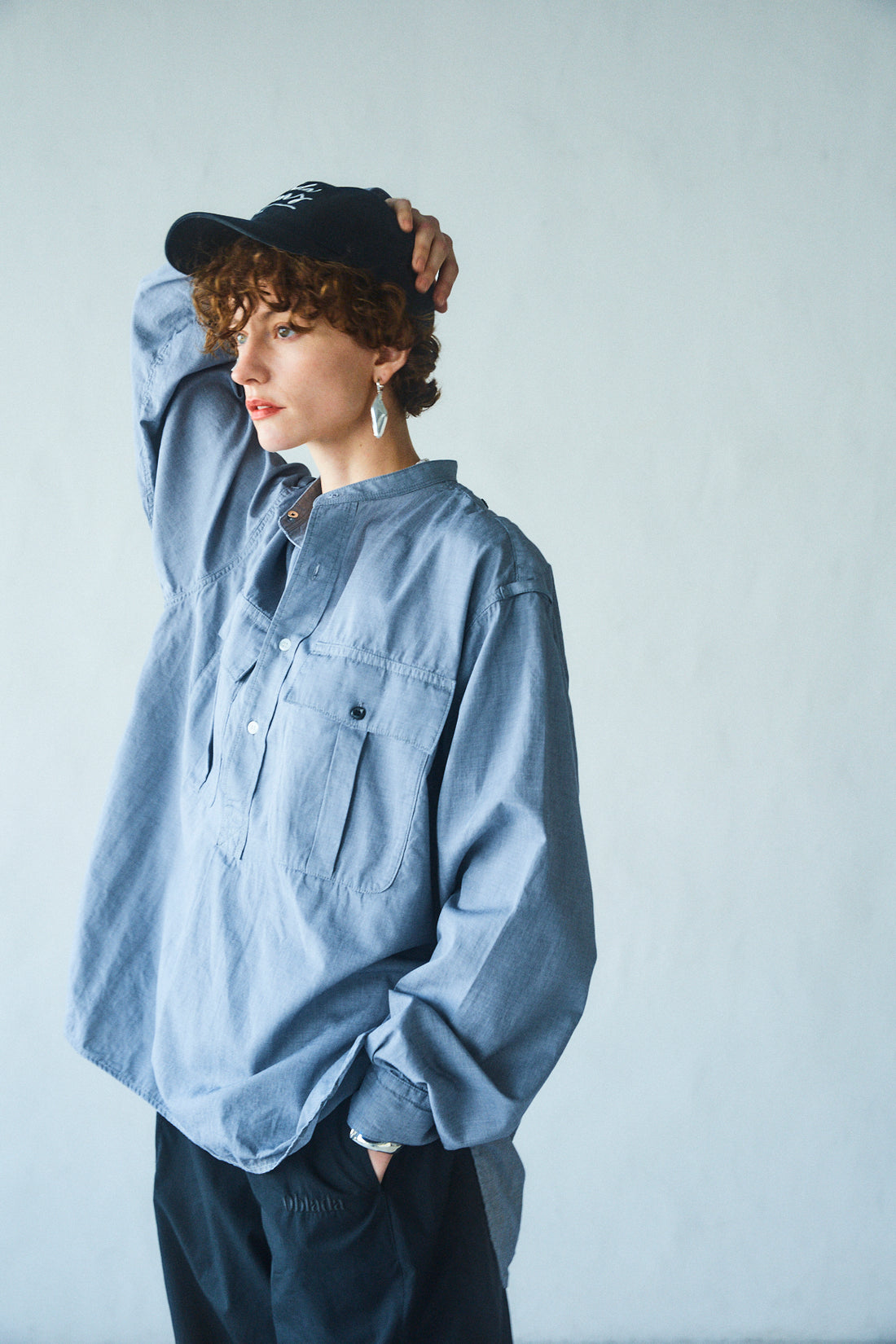 POSTMAN SHIRT ~糸から染めて織り力強く縫う〜