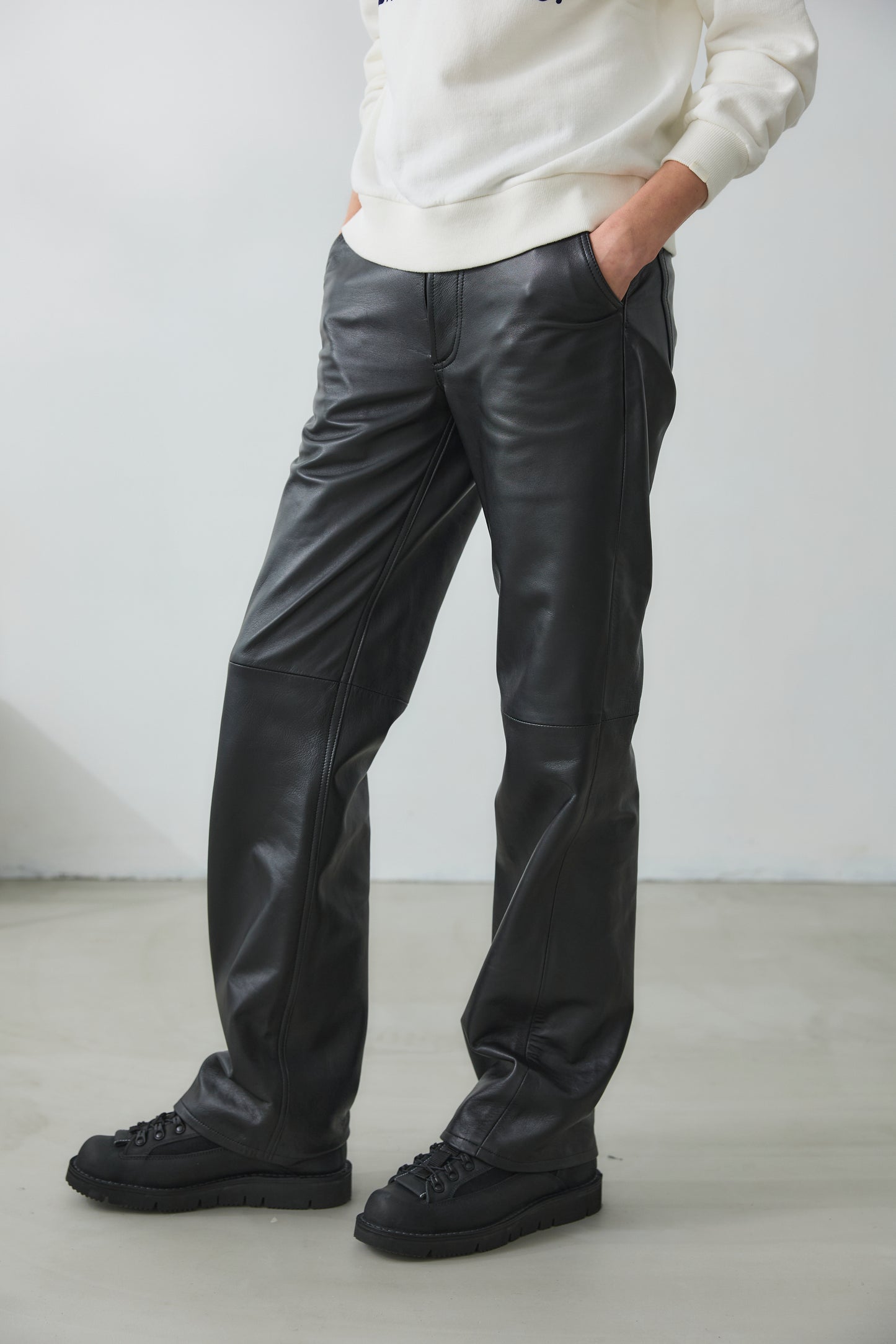 【Oblada】LOW RISE LEATHER PANTS