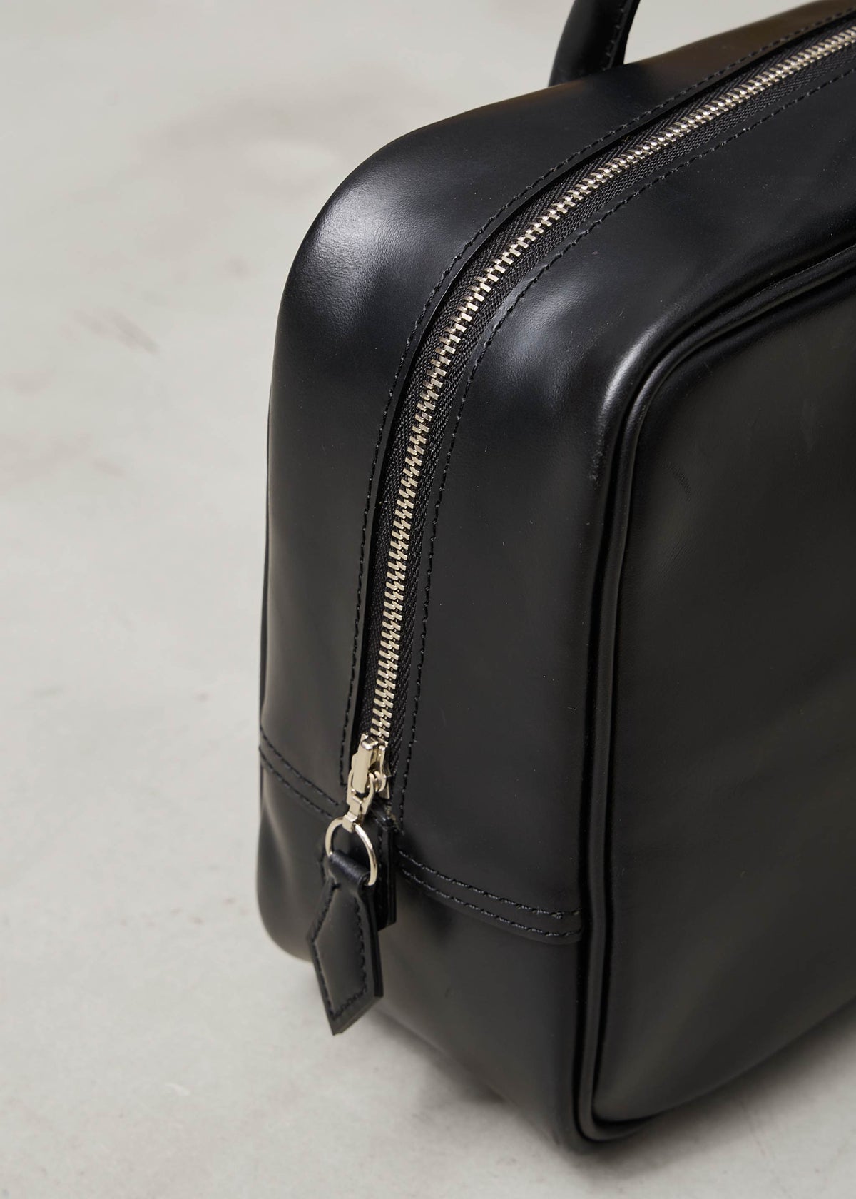 【ONLINE PREORDER】STEADY BAG