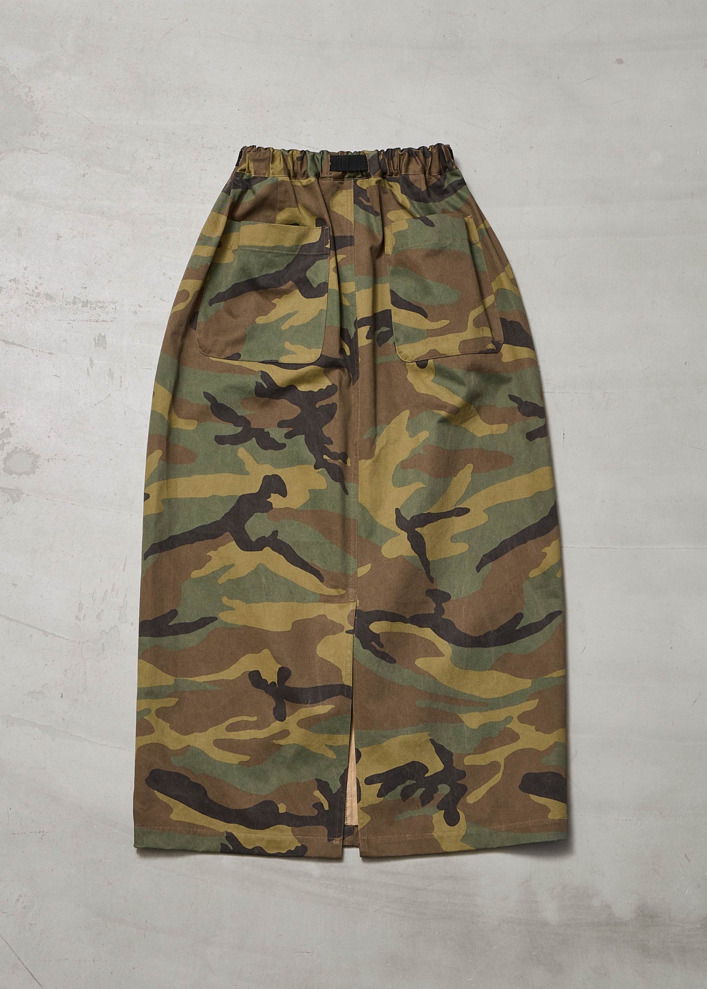 【ONLINE PREORDER】CAMO SKIRT
