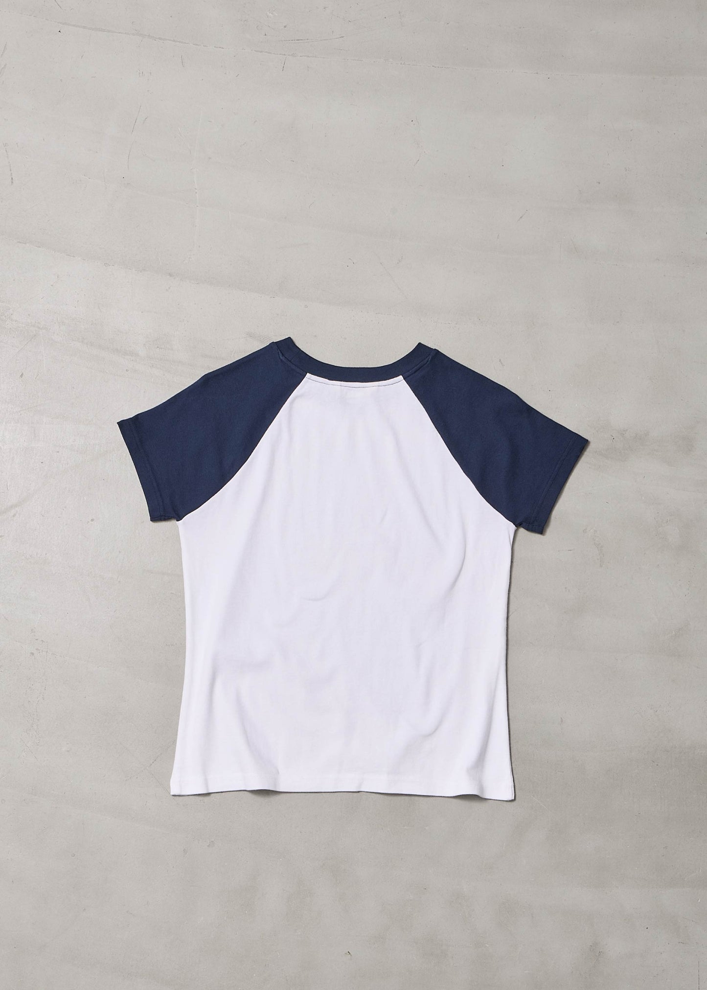 【ONLINE PREORDER】COMPACT RAGLAN TEE