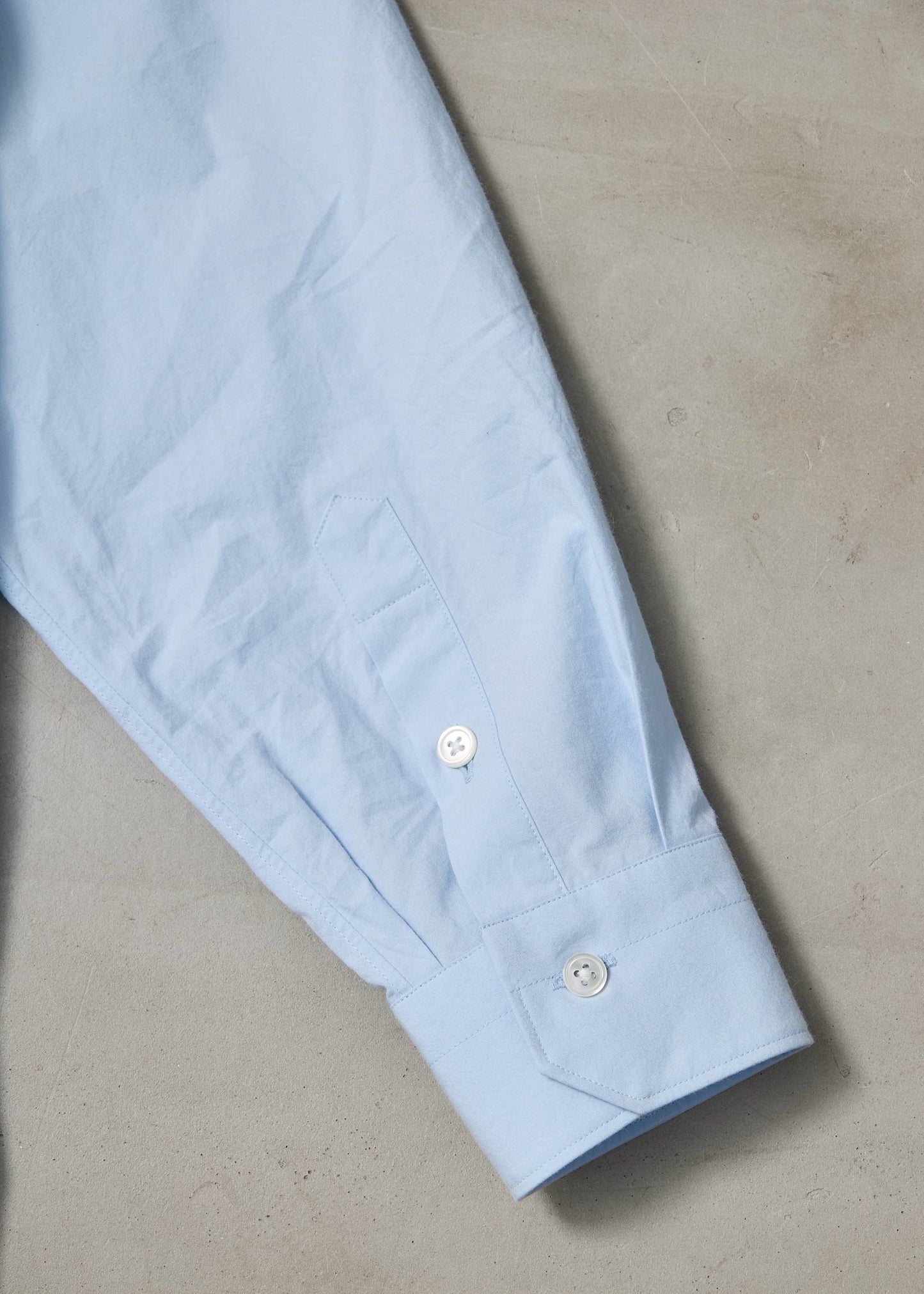 【ONLINE PREORDER】AUTHENTIC SHIRT