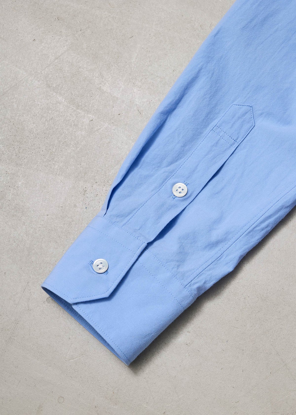【ONLINE PREORDER】CLASSIC SHIRT
