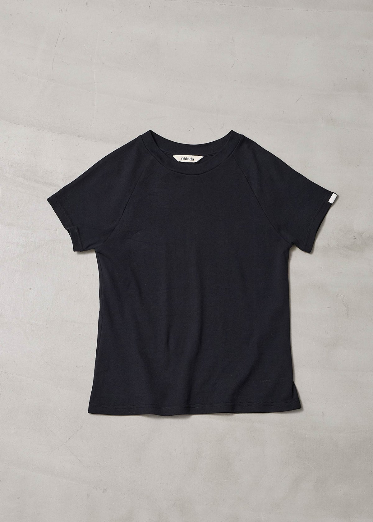【ONLINE PREORDER】COMPACT RAGLAN TEE