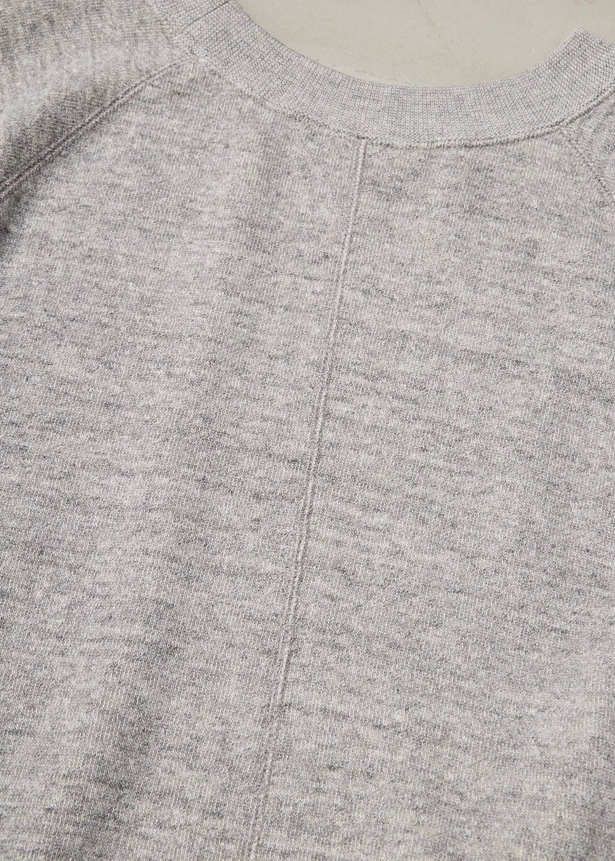 【ONLINE PREORDER】HELLO EMBROIDERY SWEAT