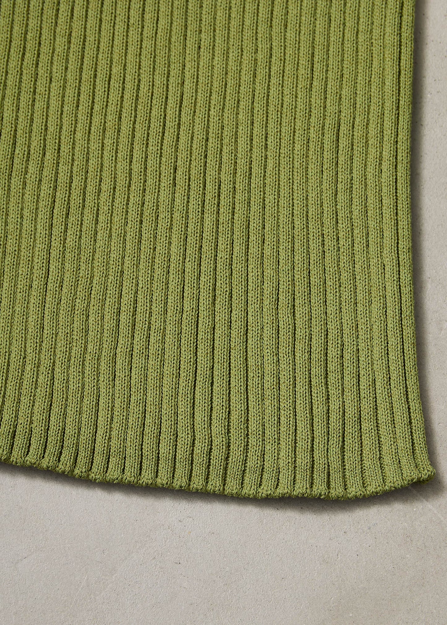 【ONLINE PREORDER】RIB CREW NECK KNIT