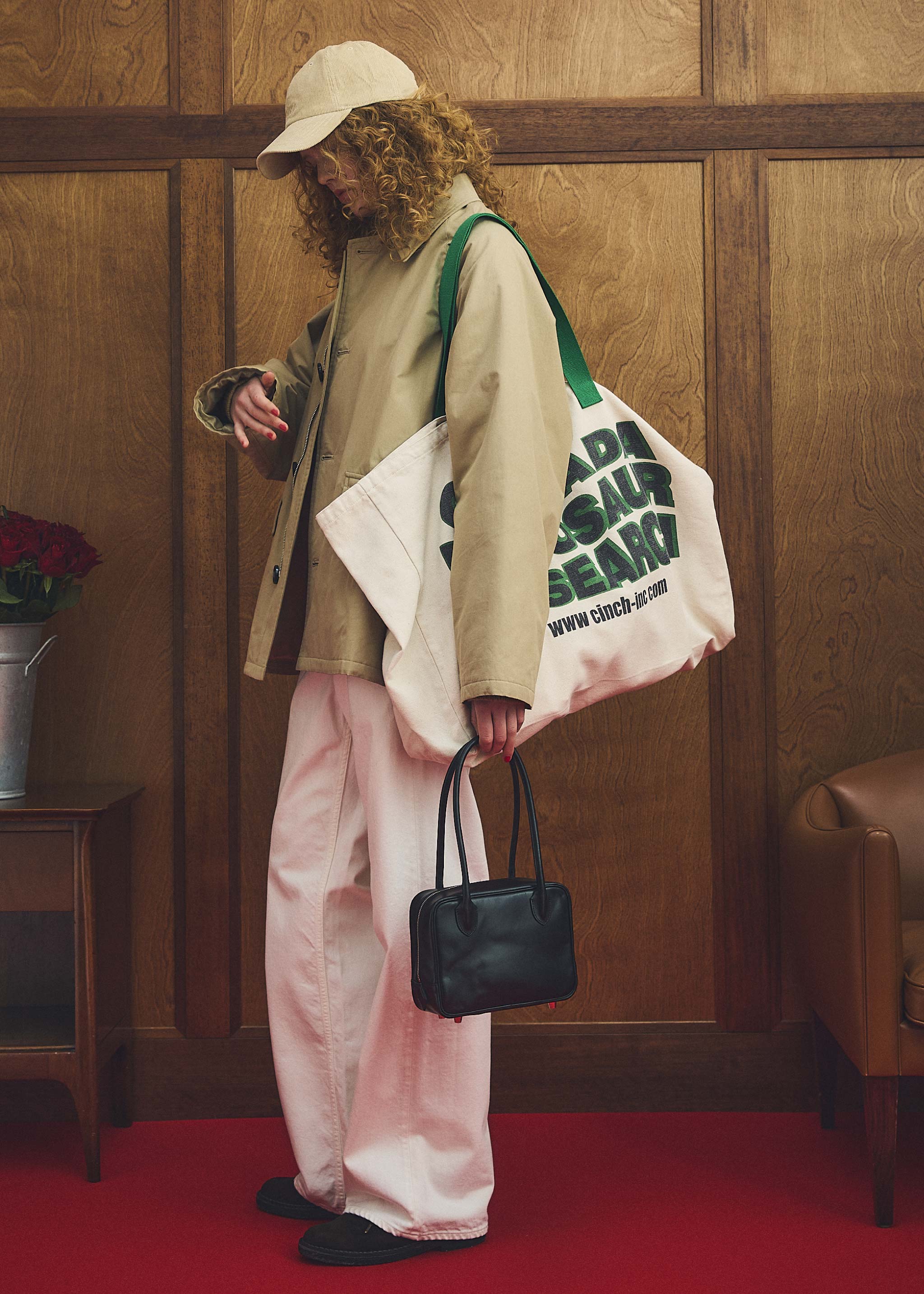 Oblada】FEATHER COAT MINI – CINCH inc