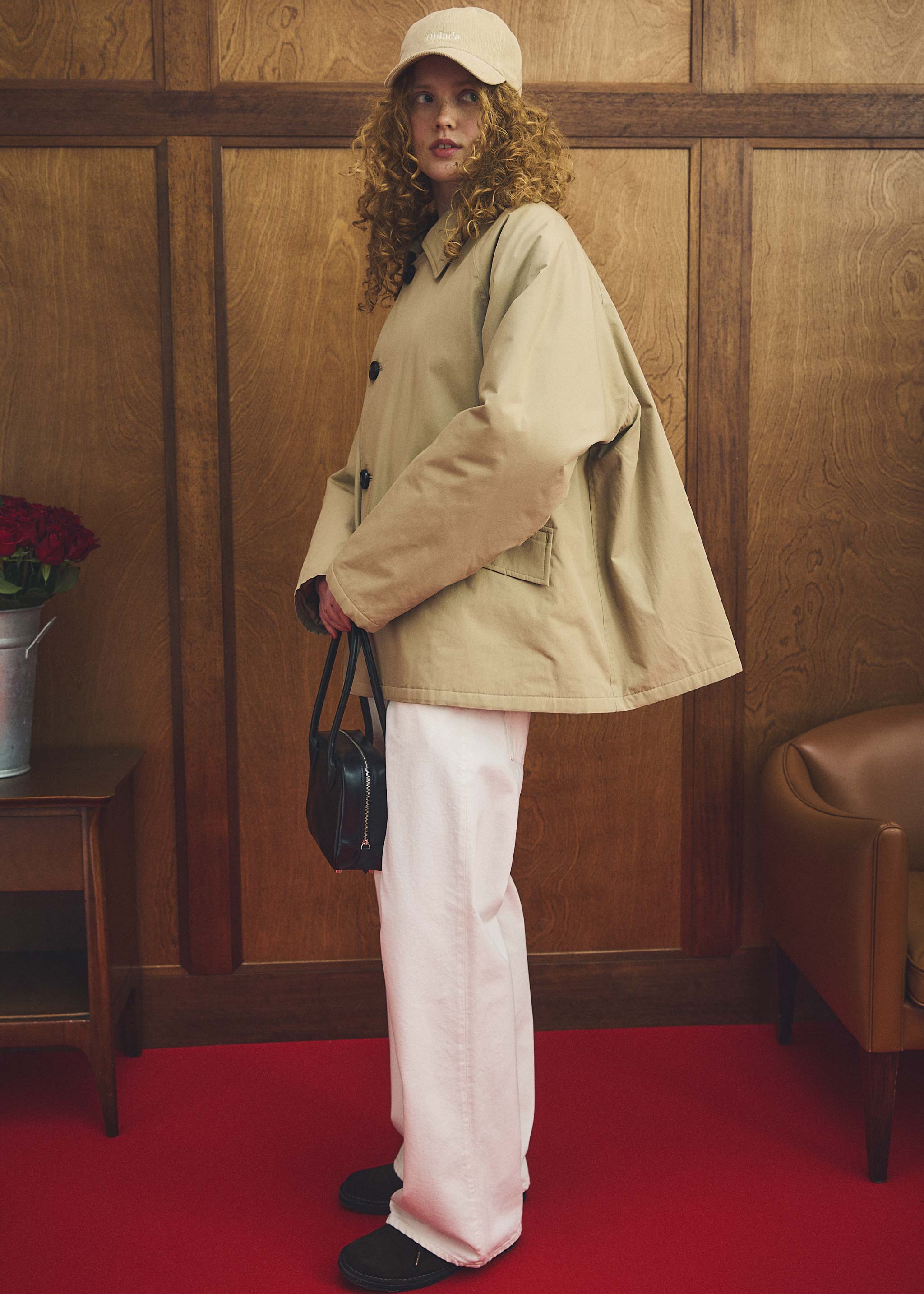 Oblada】FEATHER COAT MINI – CINCH inc