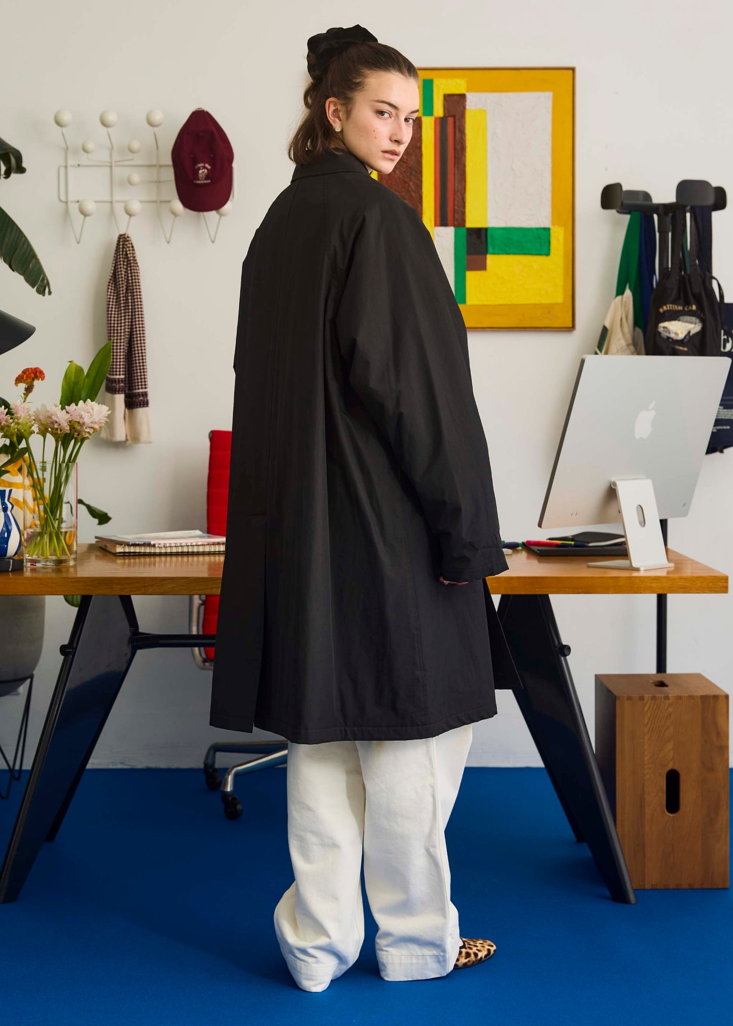 【ONLINE PREORDER】FEATHER COAT