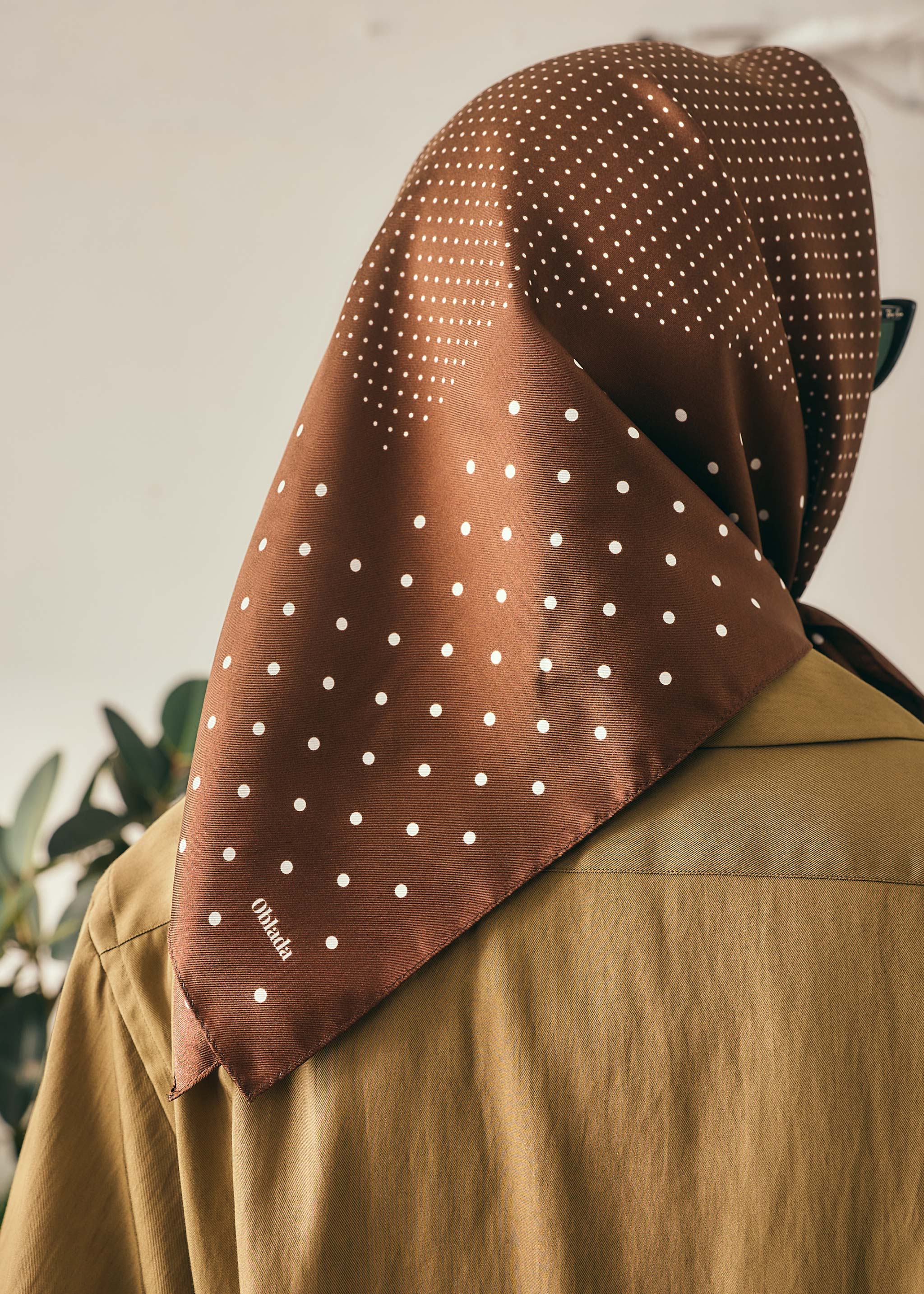 Oblada】MIX DOT SILK SCARF – CINCH inc