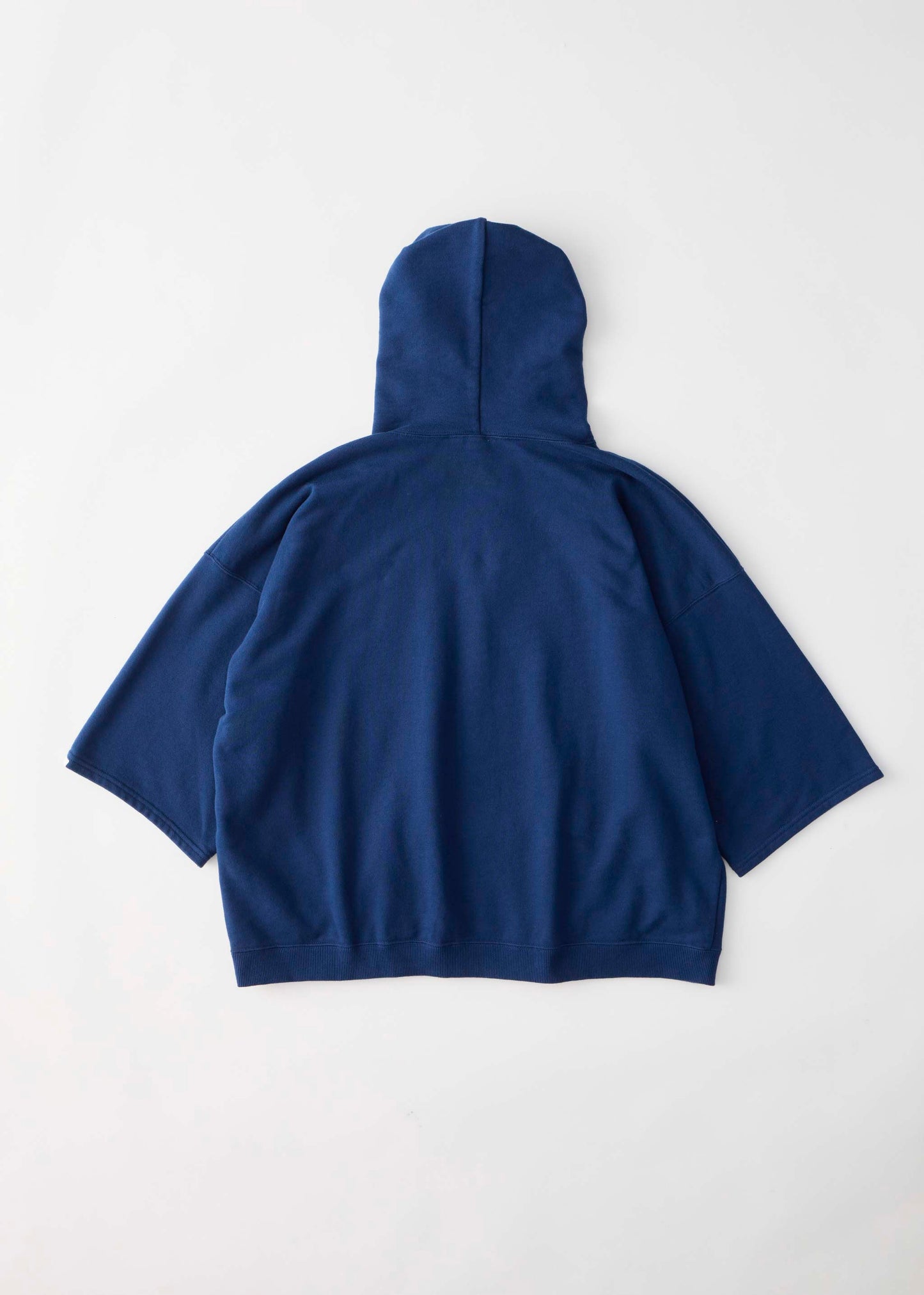 【ONLINE PREORDER】HALF ZIP HOODIE