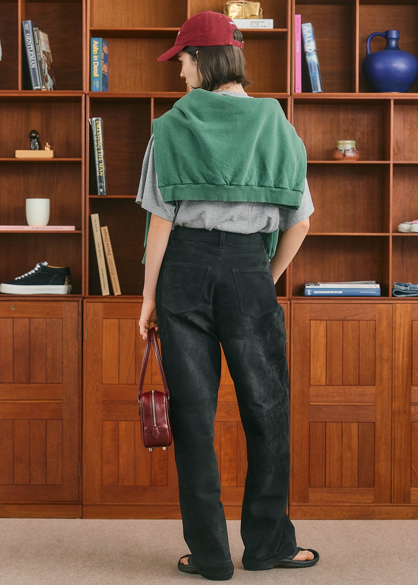 【ONLINE PREORDER】SUEDE BUDDY PANTS