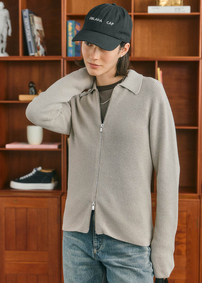 【ONLINE PREORDER】ZIP UP KNIT