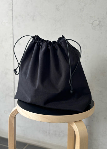 【ERA.】TAS BIG RED CROSS APRON BAG