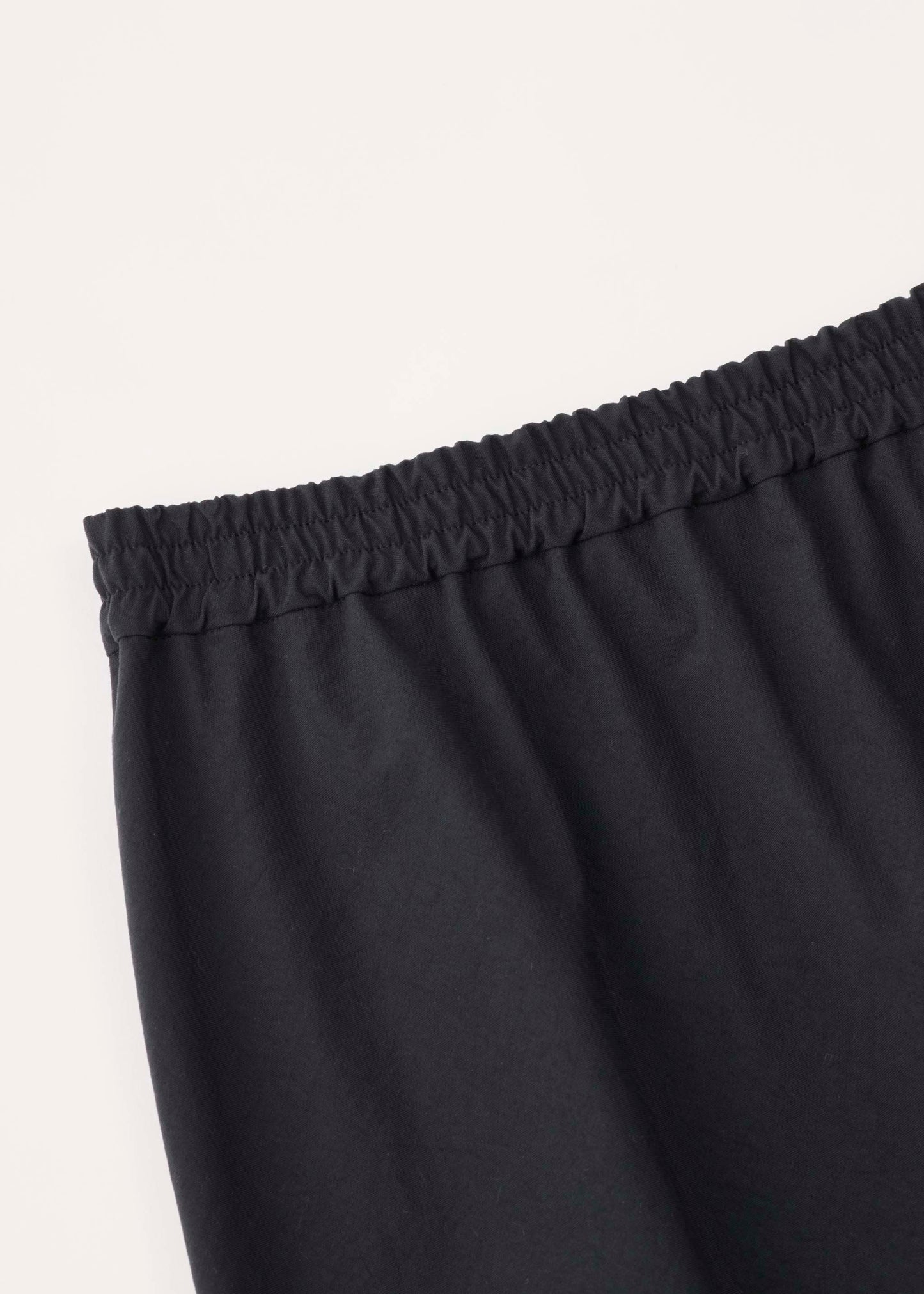 【ONLINE PREORDER】NYLON EASY SKIRT