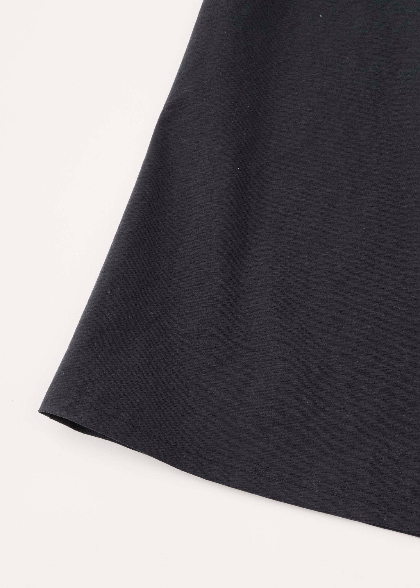 【ONLINE PREORDER】NYLON EASY SKIRT