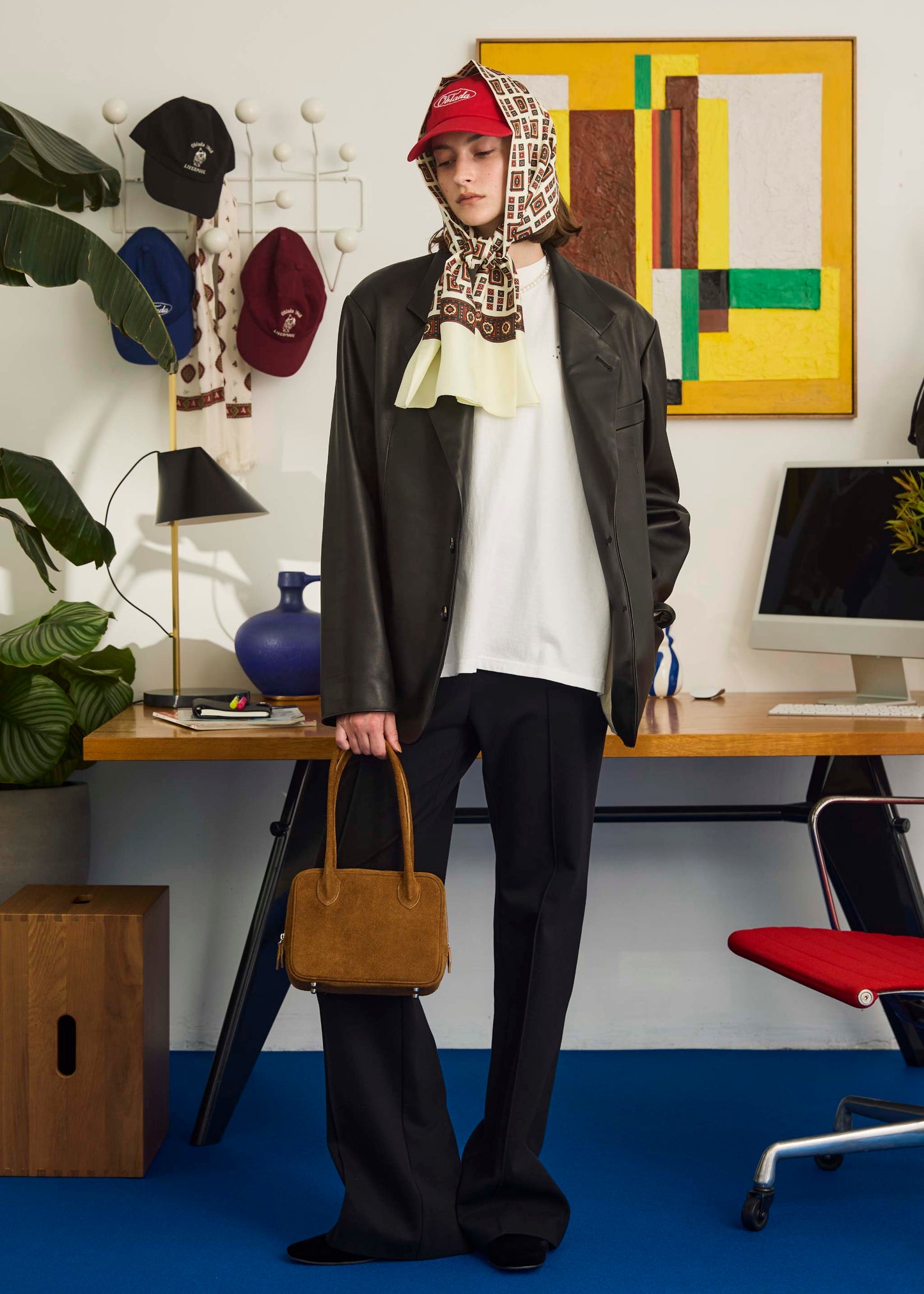 【ONLINE PREORDER】STEADY BAG MINI （SUEDE）