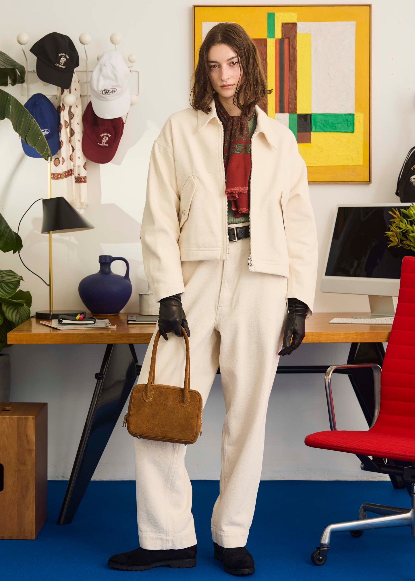 【ONLINE PREORDER】STEADY BAG MINI （SUEDE）