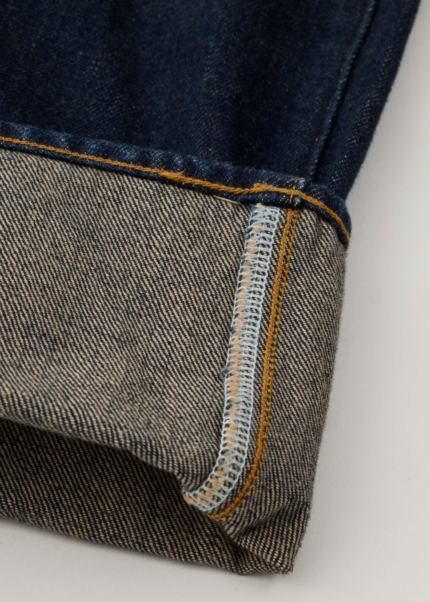 【ONLINE PREORDER】ROLL UP JEANS
