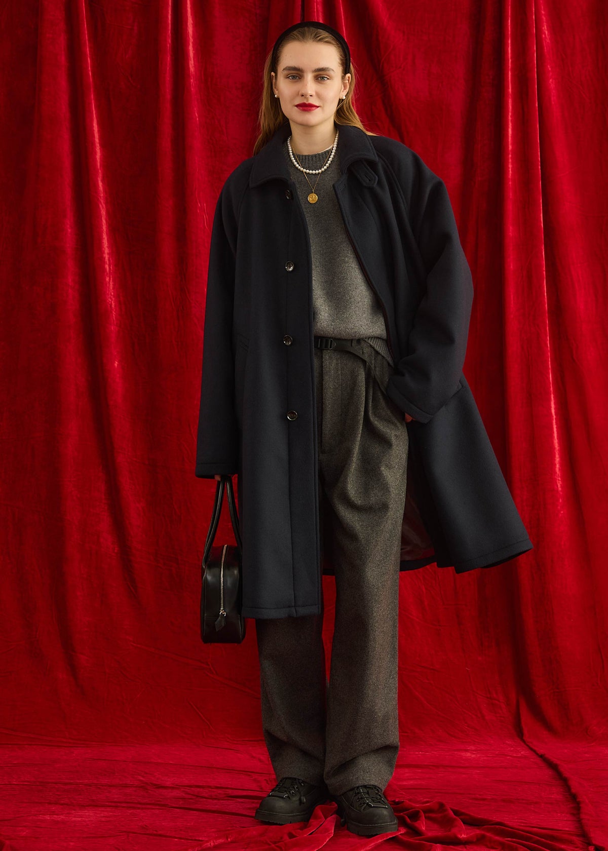 【Oblada】WOOL FEATHER COAT