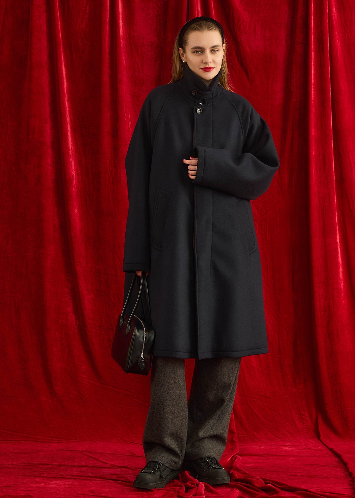 【Oblada】WOOL FEATHER COAT