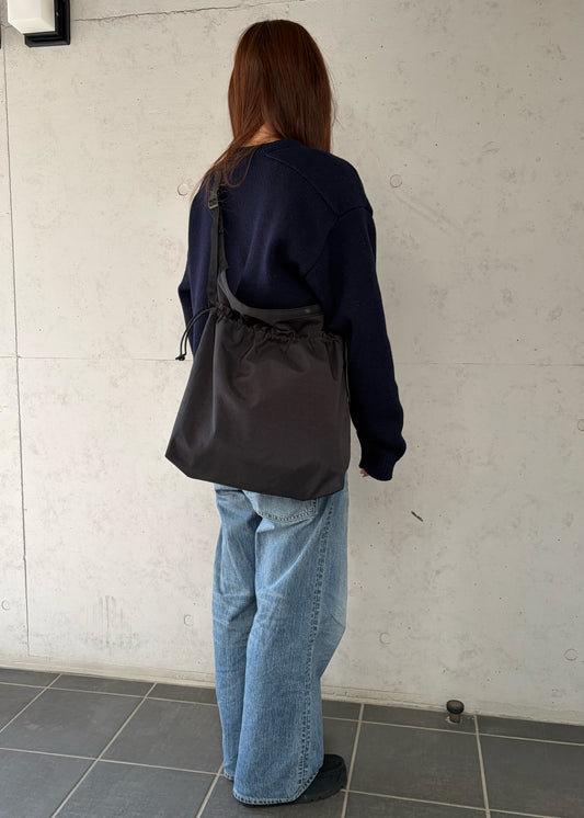 【ERA.】TAS BIG RED CROSS APRON BAG