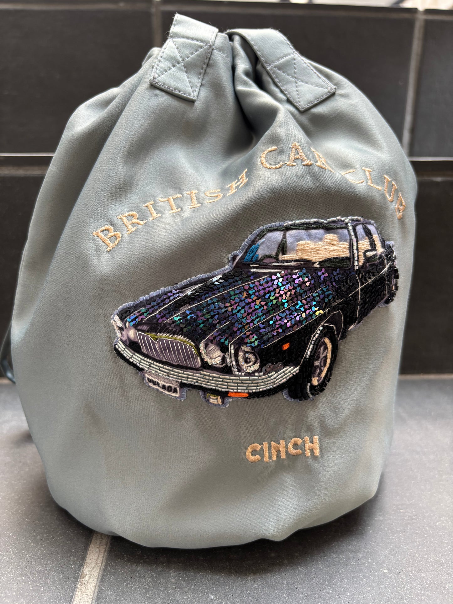 【Oblada】CAR EMBROIDERY BAG