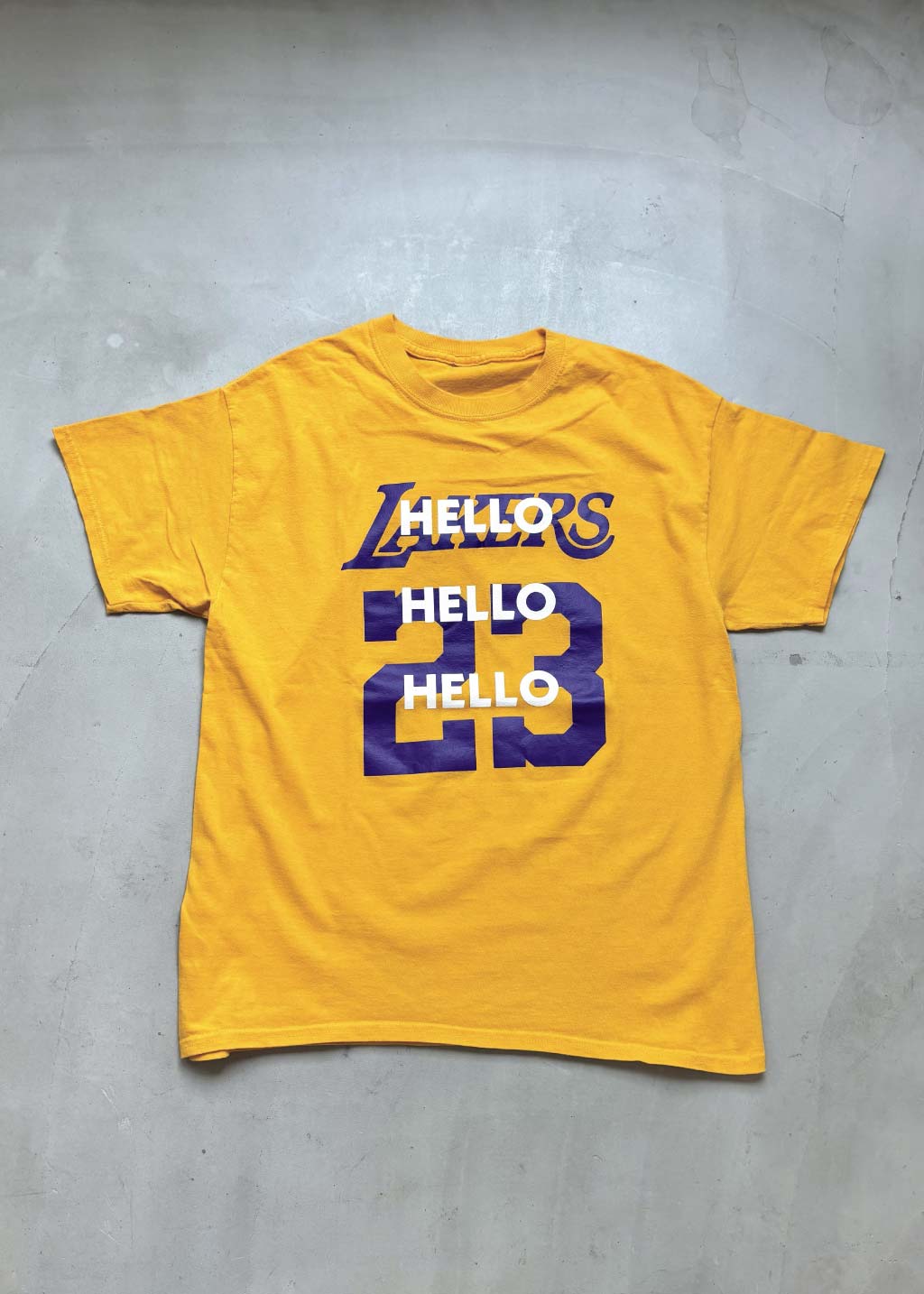 HELLO TEE A28