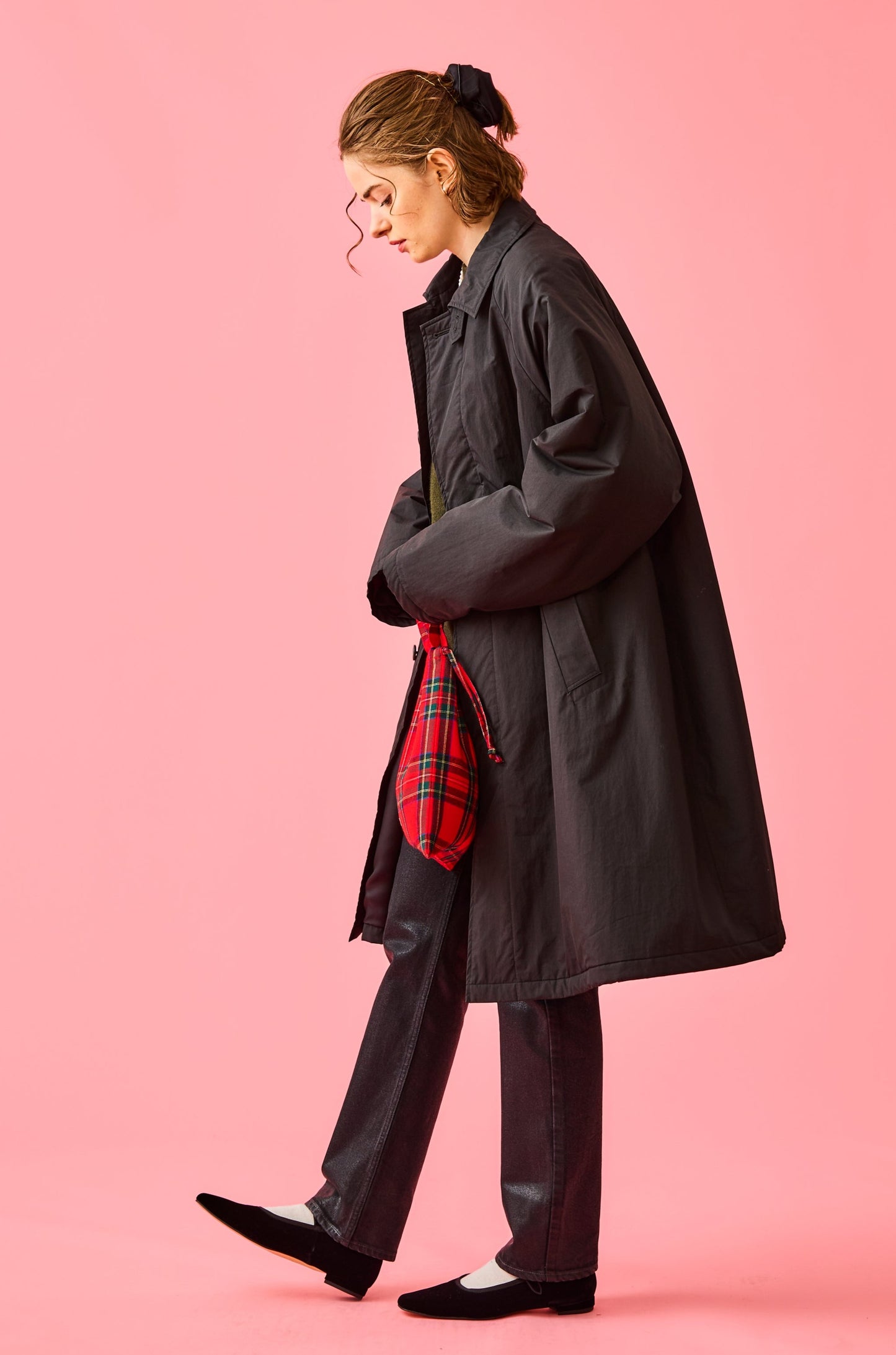 【ONLINE PREORDER】FEATHER COAT