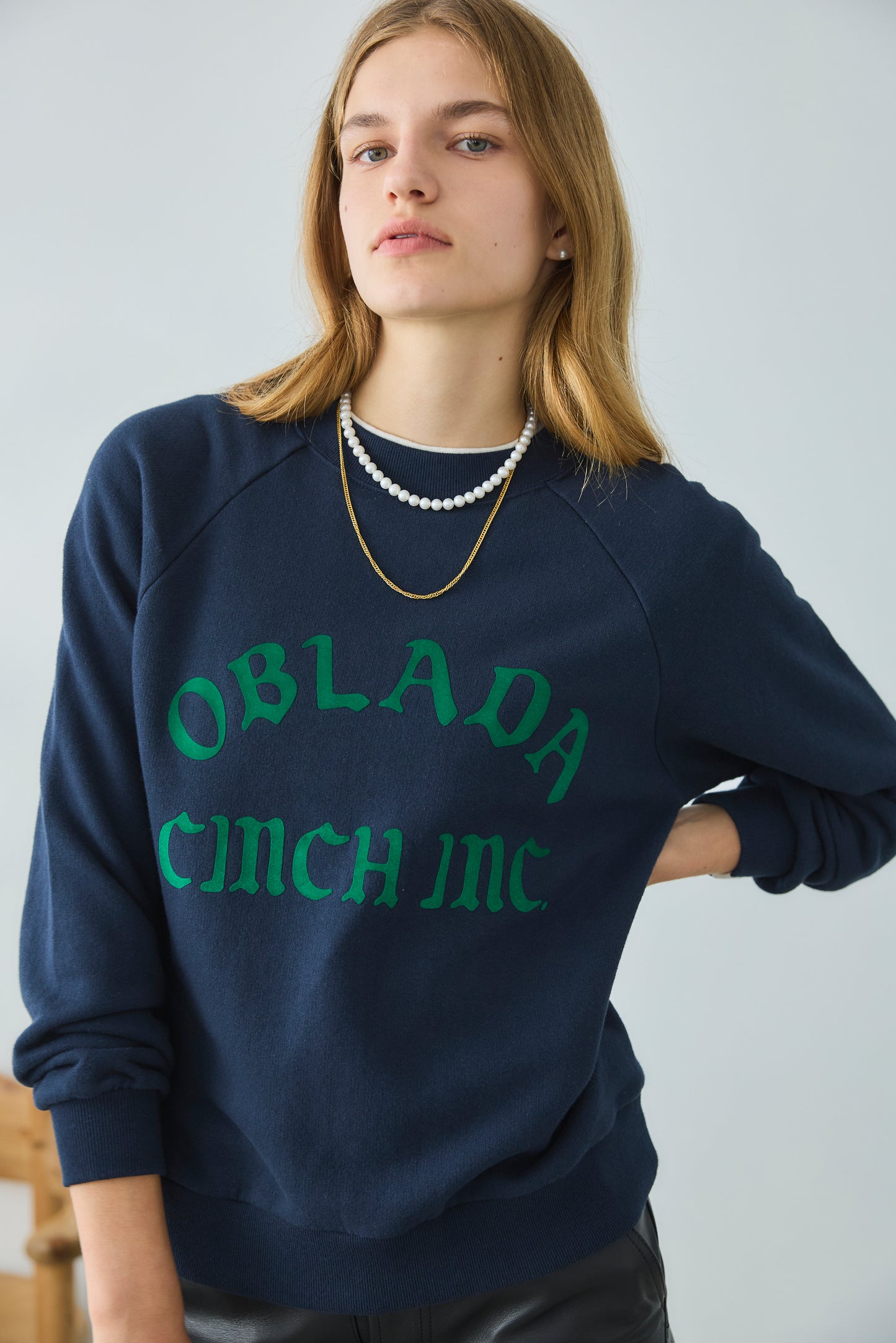 【Oblada】OBLADA CINCH LOGO SWEAT