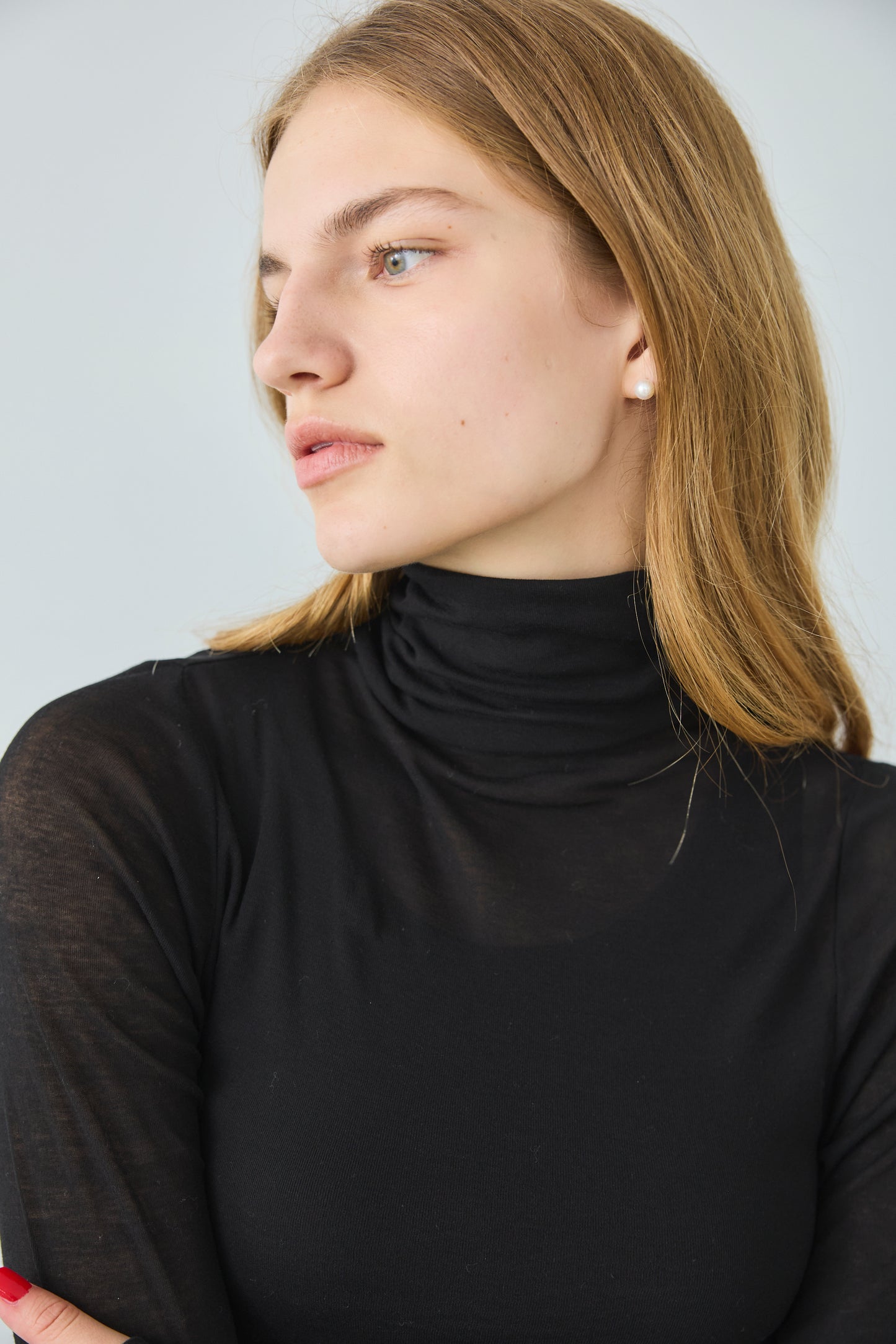 [Oblada] SHEER HIGH NECK