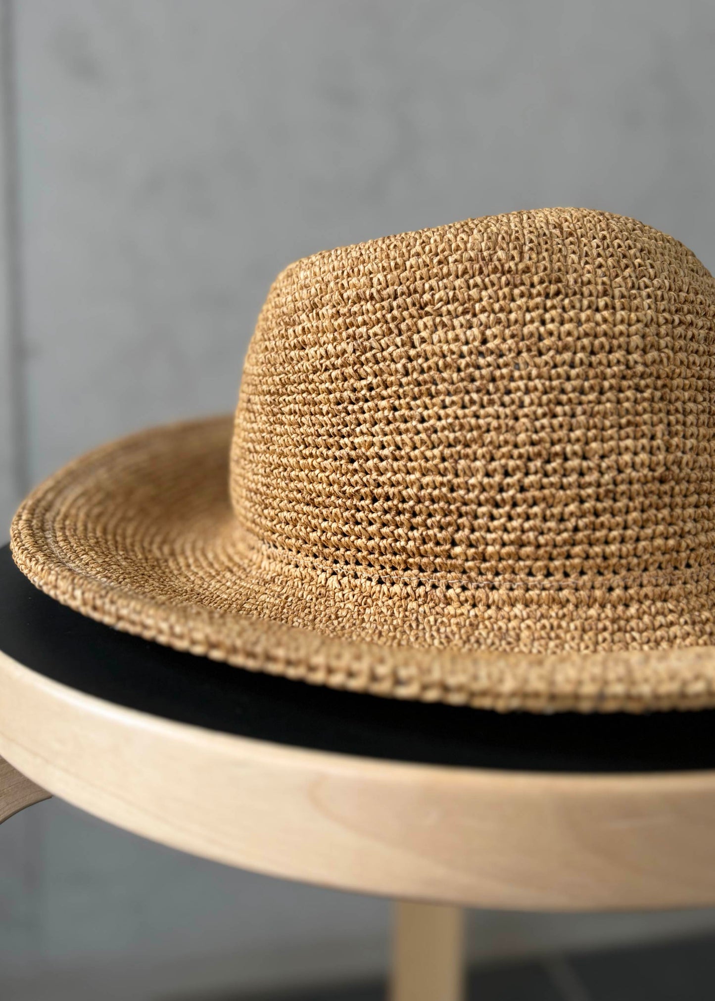 【COMESANDGOES】PAPER CROCHET HAT